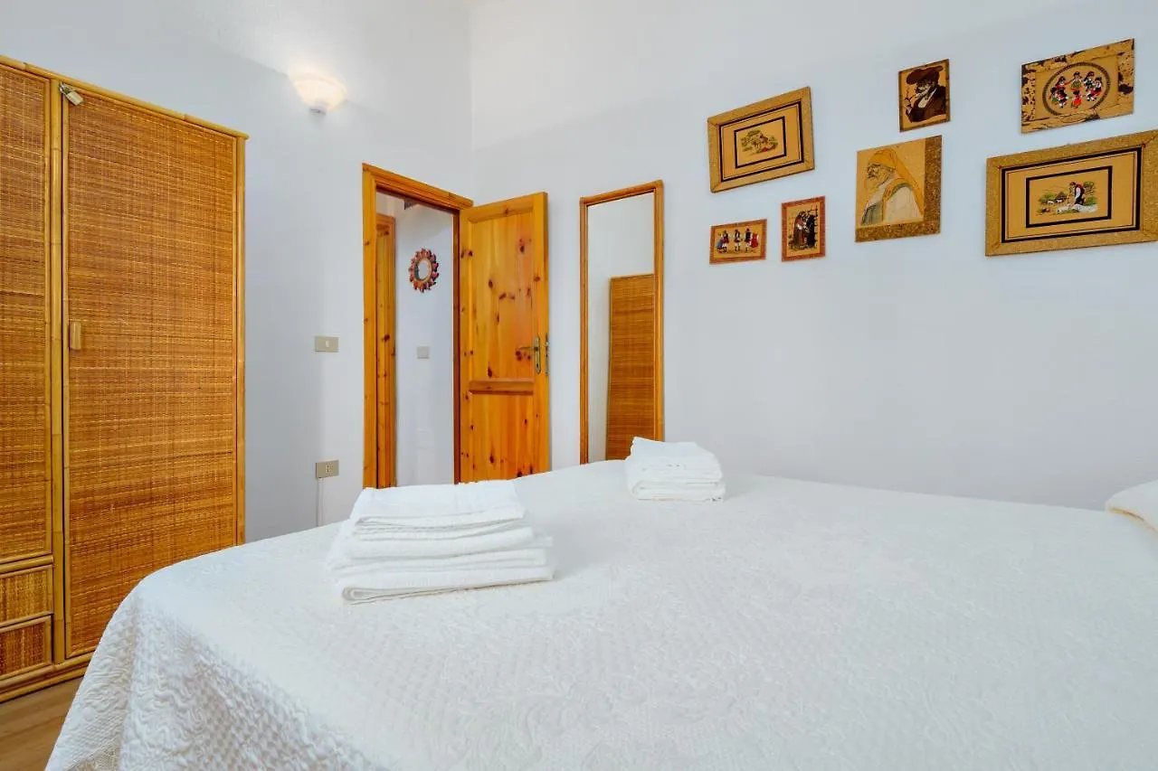 Casa Asfodeli Villa San Teodoro  0*, San Teodoro (Sardinia)